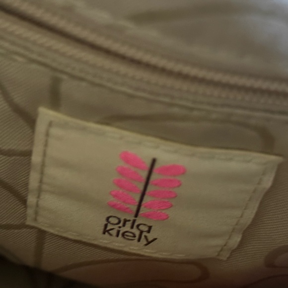 Black and Cream Patterned Women's Bag - Picture 4 of 8